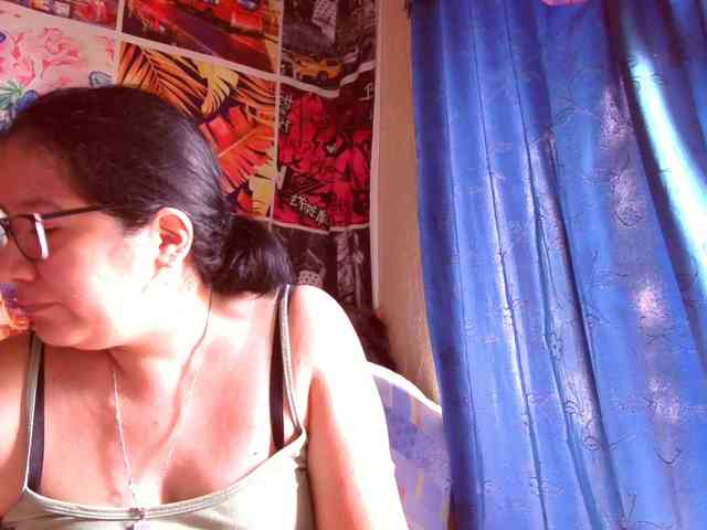 lucyLUxxx webcam