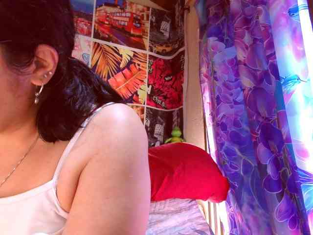 lucyLUxxx webcam