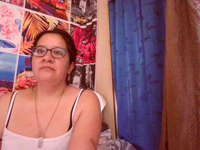 lucyLUxxx webcam