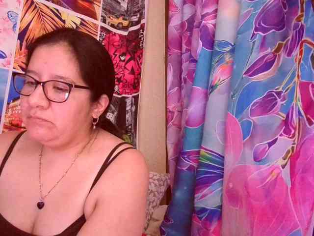 lucyLUxxx webcam