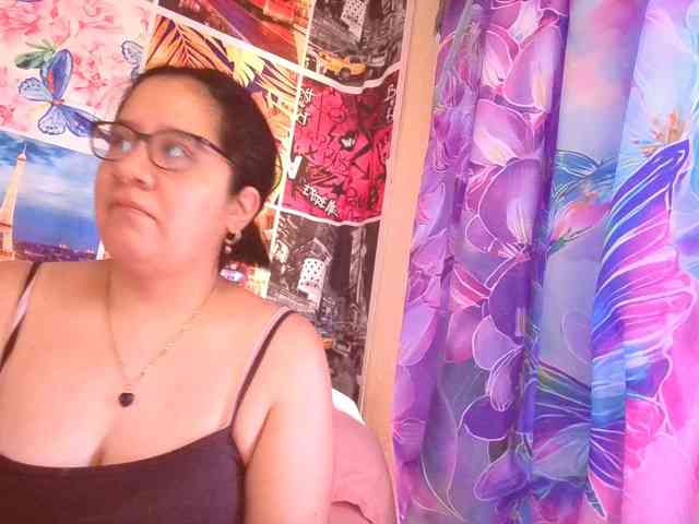lucyLUxxx webcam