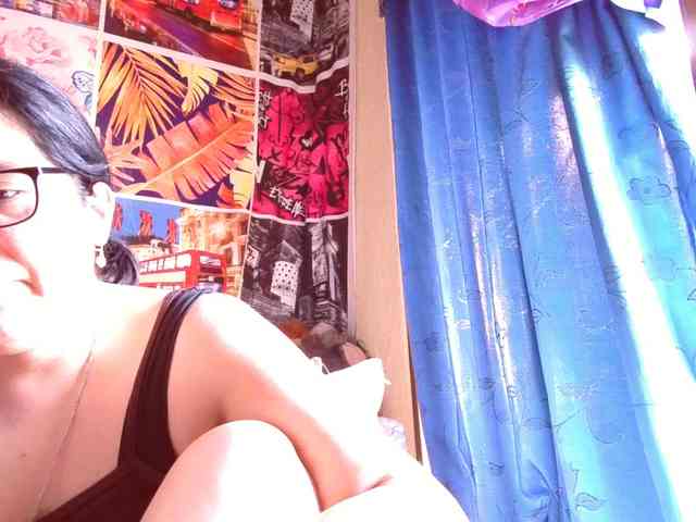 lucyLUxxx webcam