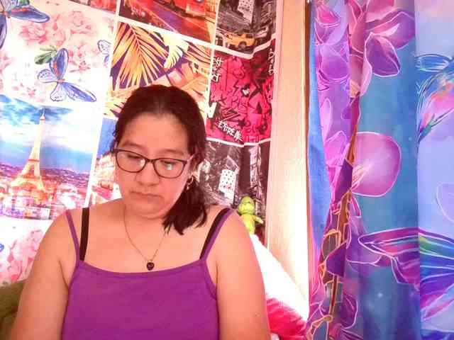 lucyLUxxx webcam