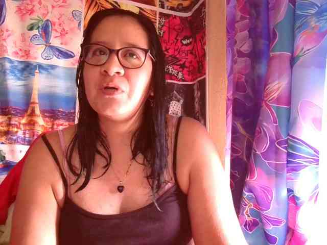 lucyLUxxx webcam
