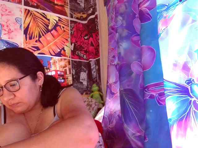 lucyLUxxx webcam