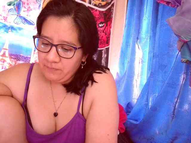 lucyLUxxx webcam
