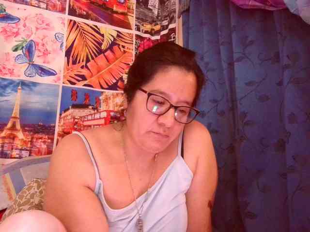 lucyLUxxx webcam
