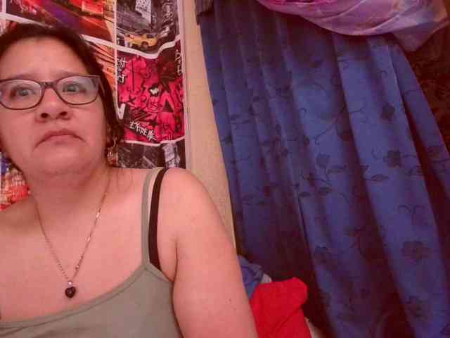 lucyLUxxx webcam