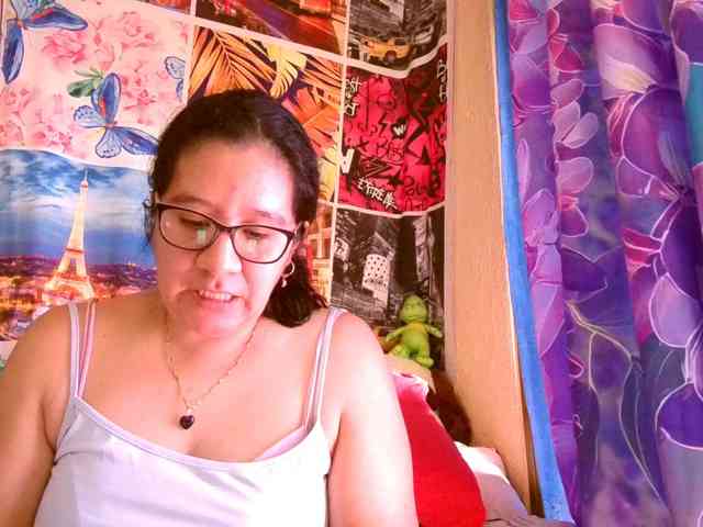 lucyLUxxx webcam