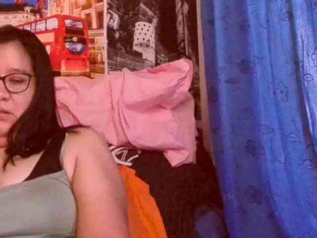 lucyLUxxx webcam