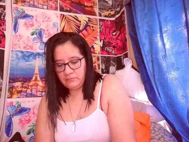 lucyLUxxx webcam