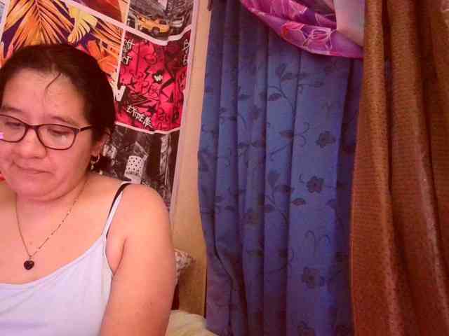 lucyLUxxx webcam