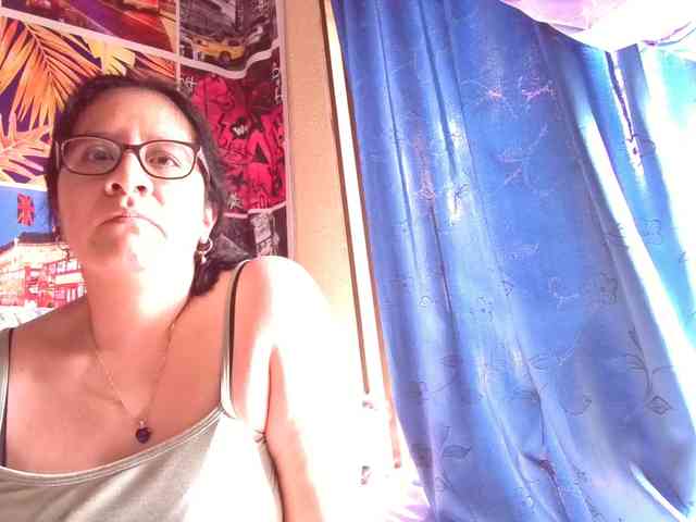 lucyLUxxx webcam