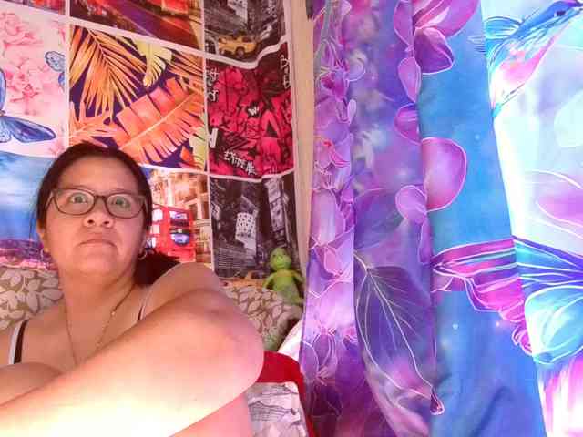 lucyLUxxx webcam