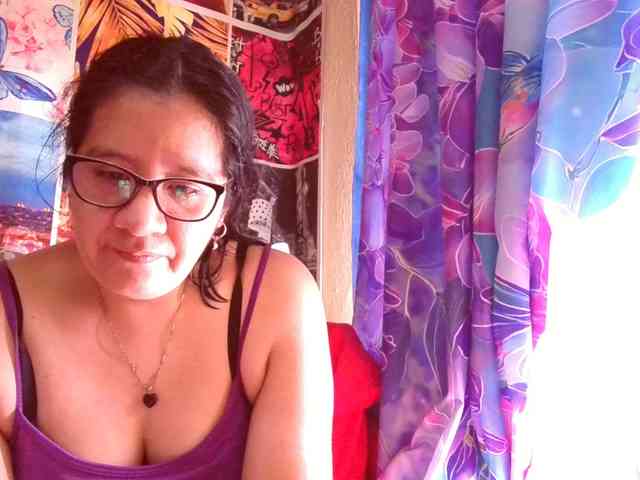 lucyLUxxx webcam