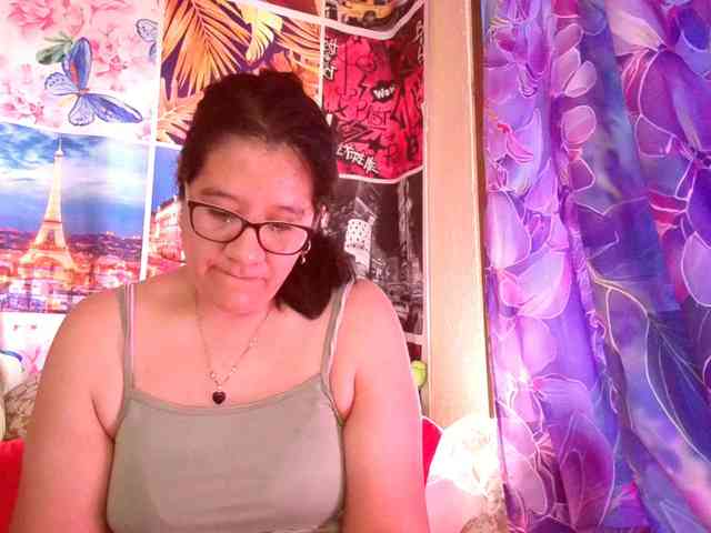 lucyLUxxx webcam