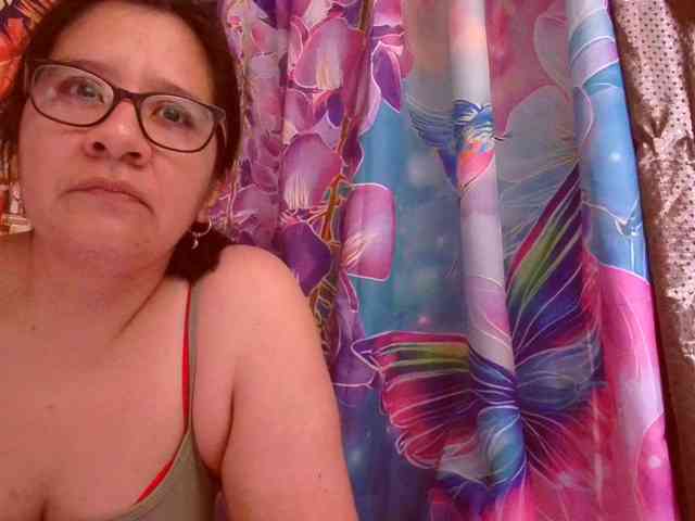 lucyLUxxx webcam