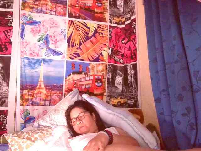 lucyLUxxx webcam