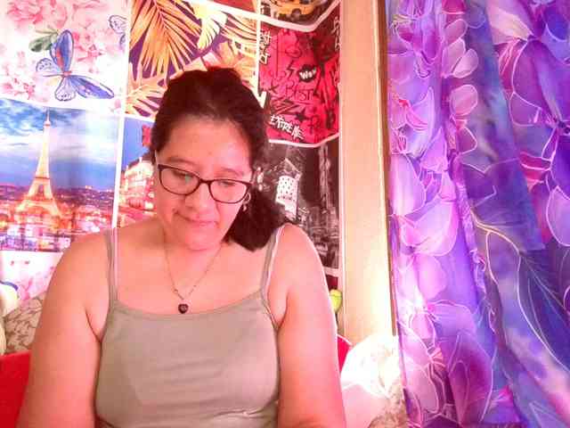 lucyLUxxx webcam