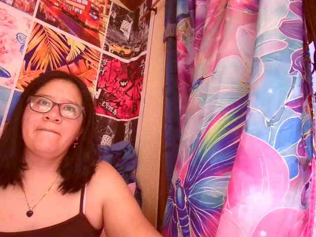 lucyLUxxx webcam