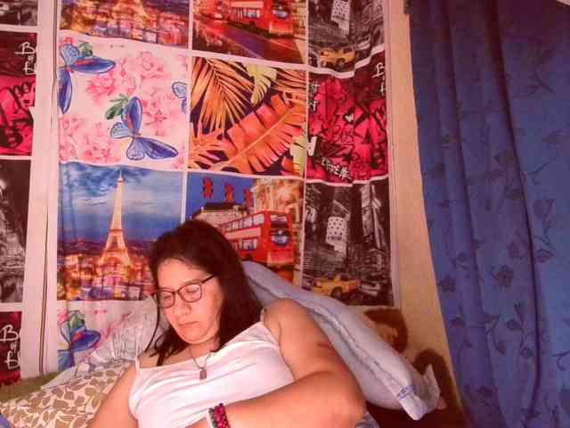lucyLUxxx webcam