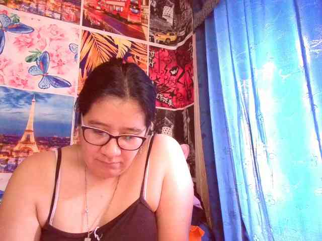 lucyLUxxx webcam