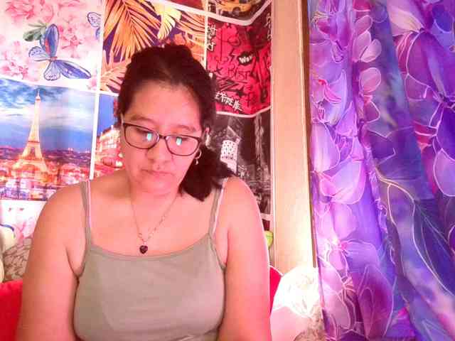 lucyLUxxx webcam