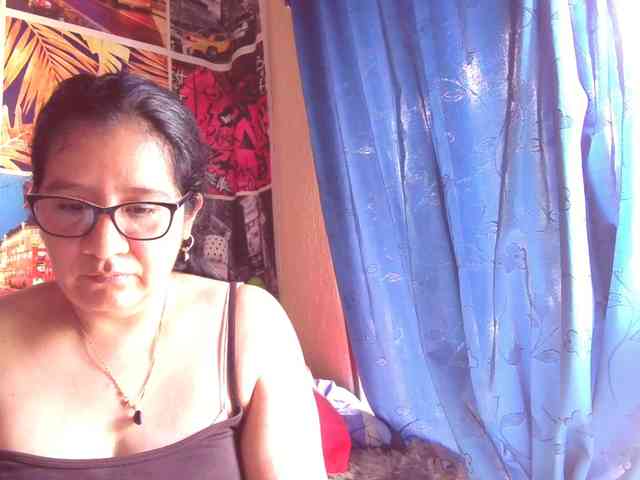 lucyLUxxx webcam