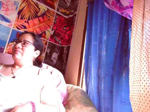 lucyLUxxx webcam