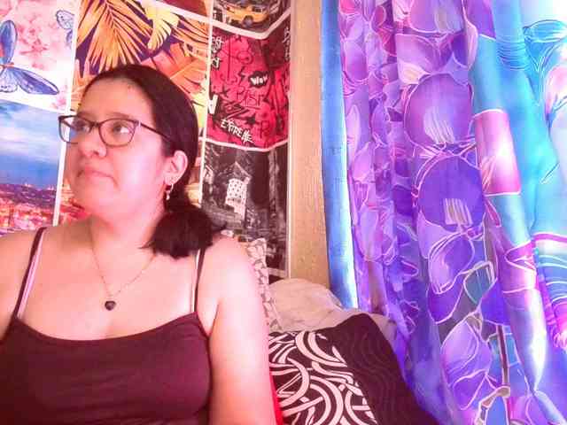 lucyLUxxx webcam
