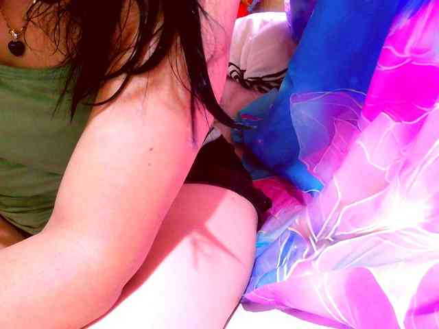 モデル: lucyLUxxx