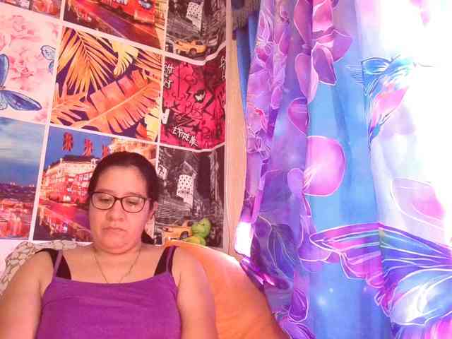 lucyLUxxx webcam
