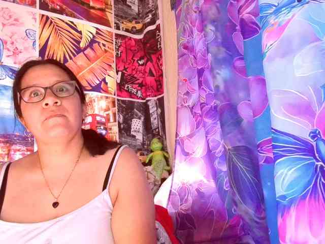 lucyLUxxx webcam