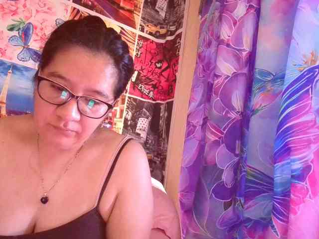lucyLUxxx webcam