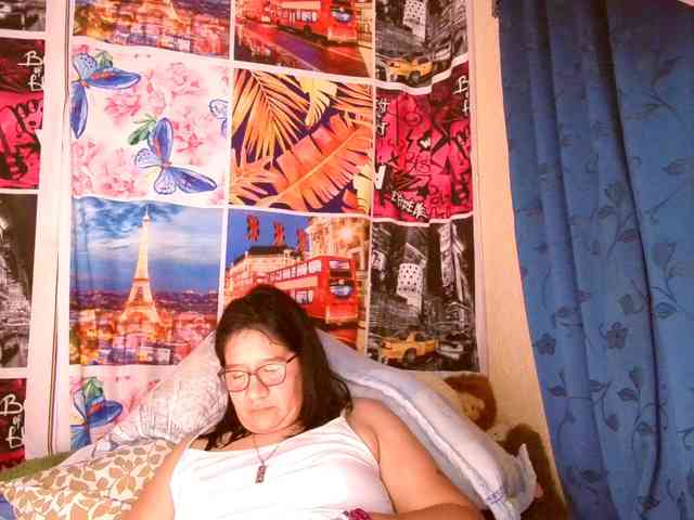 lucyLUxxx webcam