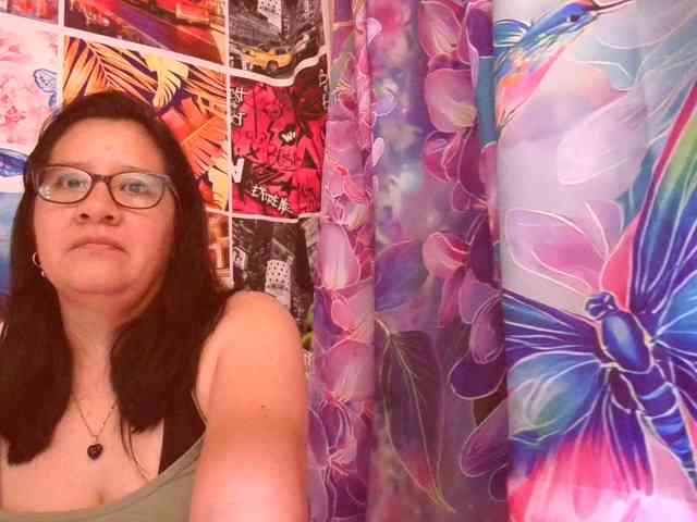 lucyLUxxx webcam