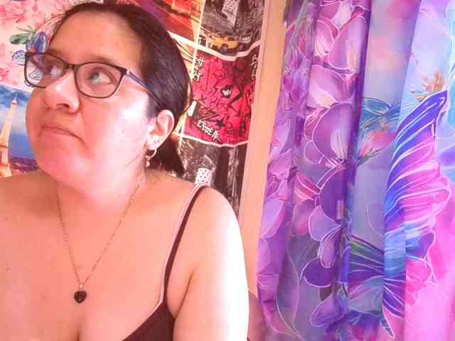 lucyLUxxx webcam