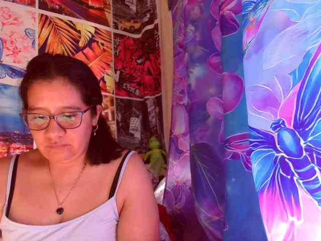 lucyLUxxx webcam