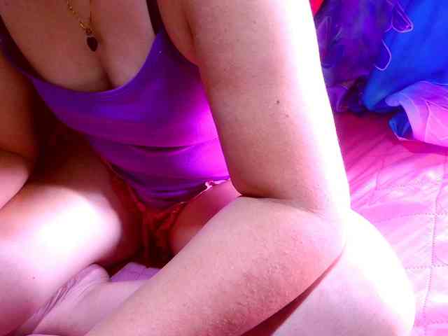 lucyLUxxx webcam