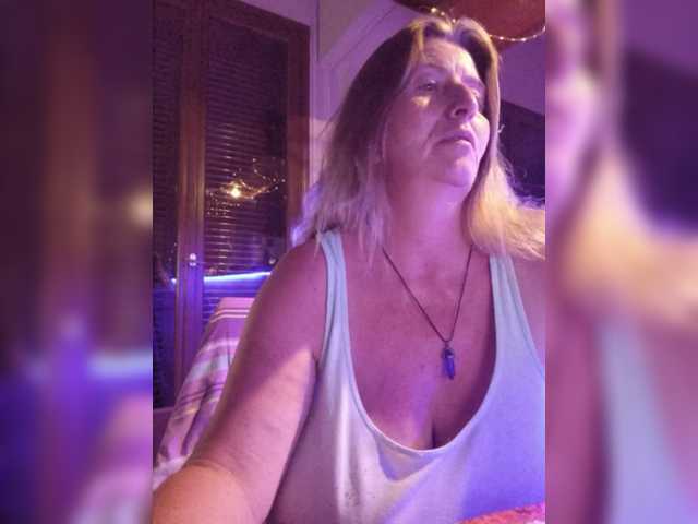 JennaDeluxe live webcam show