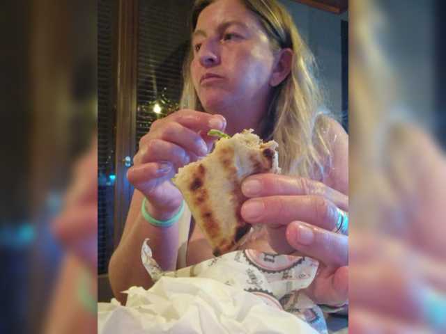 JennaDeluxe's BongaCams show and profile