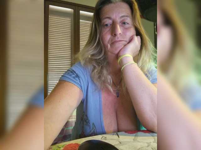 JennaDeluxe live webcam show