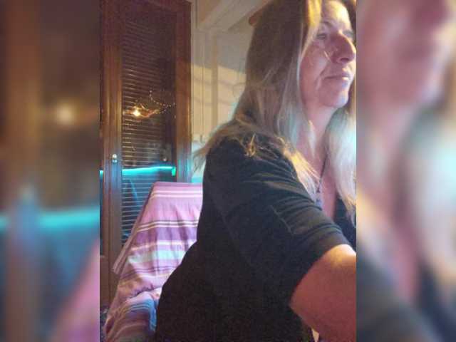 JennaDeluxe live webcam show