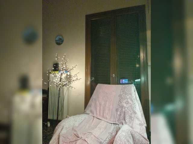 JennaDeluxe live cam on BongaCams
