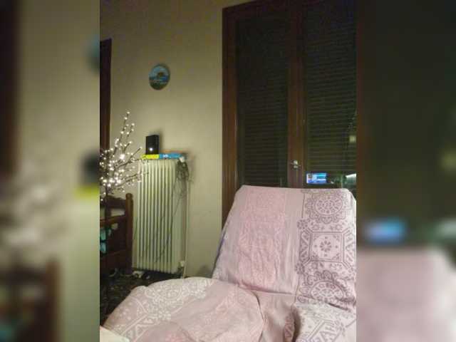 JennaDeluxe live cam on BongaCams