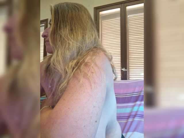 JennaDeluxe live webcam show