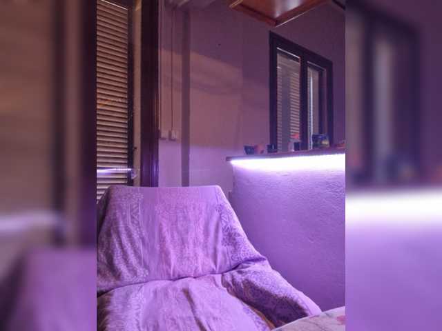 JennaDeluxe live cam on BongaCams