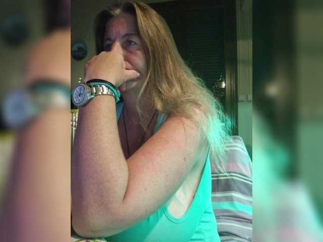 JennaDeluxe live cam on BongaCams