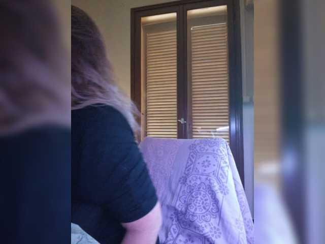 JennaDeluxe live cam on BongaCams