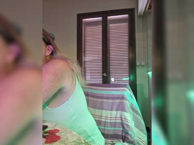 JennaDeluxe live cam on BongaCams